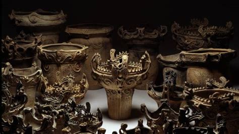 Amazing Jomon period artifacts from Japan. The Jomon period is tje ...