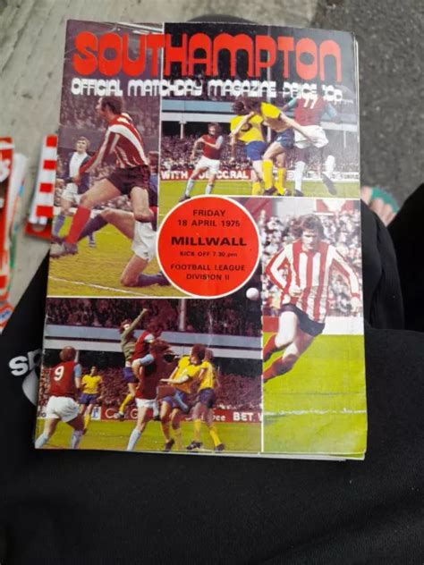 SOUTHAMPTON FC FOOTBALL Programmes X 5 Season 1974 1975 1 10 PicClick UK