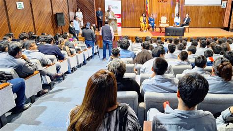 Firma De Convenio Entre Coordinaci N Zonal De Educaci N Y Alcald A De