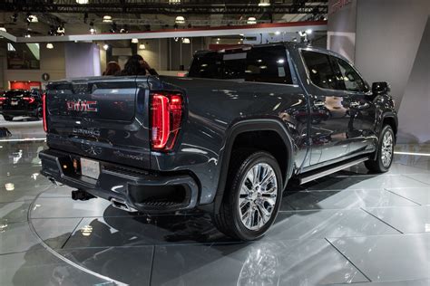 2019 GMC Sierra Denali 1500 Pictures, Photos, Spy Shots | GM Authority