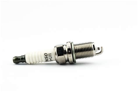 Yzzae K U Iridium Spark Plug For Avensis Axio Altis Belta