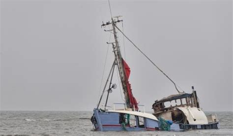 Kapal Nelayan Bermuatan Tujuh Ton Ikan Dan 4 ABK Sudah 3 Hari Hilang Di