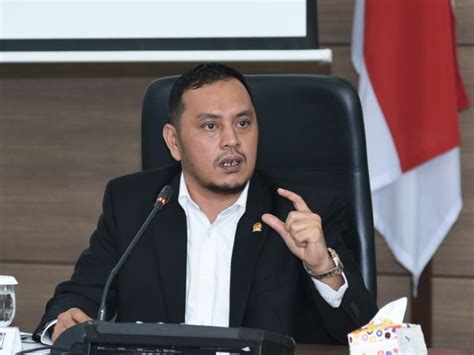 Siapa Willy Aditya Anggota DPR RI Dapil Madura Yang Tidak Pernah Turun