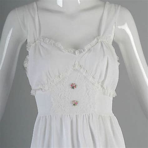 Small 1960s Nightgown Set White Lingerie Set Nightgown Peignoir Set Lace Chiffon Midi Lingerie