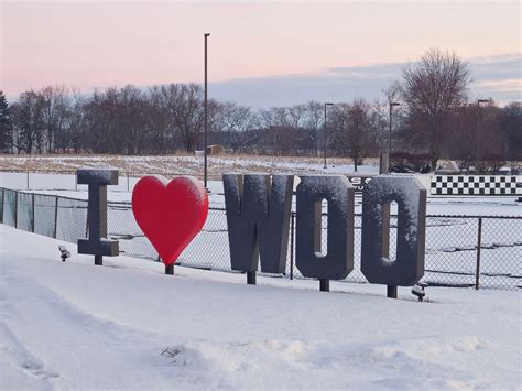 United Skates of... - United Skates of America - Refugee Rd.