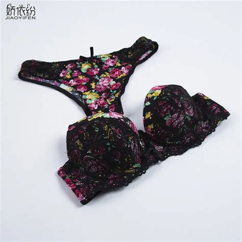 Europe Hot Sale Sexy Women Underwear Sexy Lace AB Cup Bra Sets Intimate Printing Bra Brief Sets