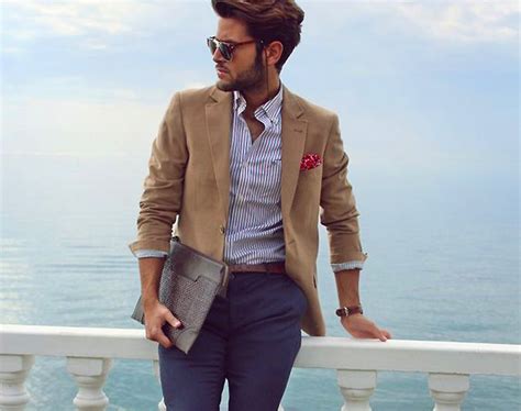 Astuces Quelle Couleur Mettre Avec Un Chino Bleu Marine