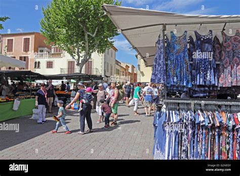 Street market in Old Town of Alcudia, Mallorca Stock Photo - Alamy