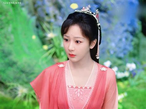 Top Vai Di N N Hot Nh T Douyin Tri U L T Th T S Ng D Ng T Saostar Vn