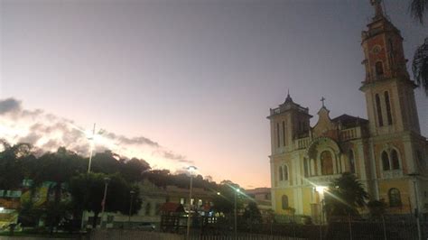 O Norte Fluminense Bom Jesus Do Itabapoana Rj O Anoitecer Em Bom