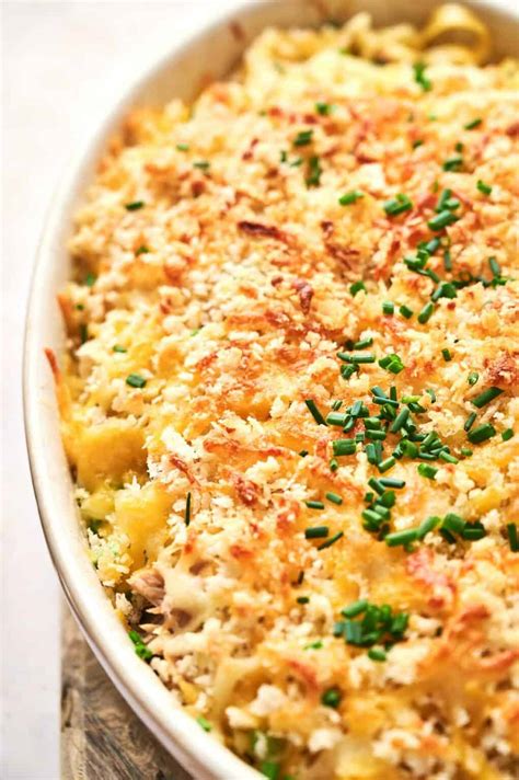 Best Tuna Casserole Recipe (Ready in 25 Minutes!)