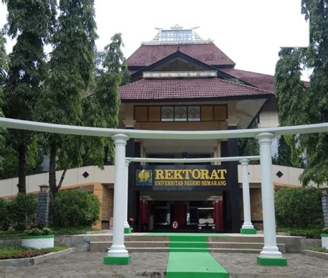 Rektorat Bina Bem Unnes Usai Posting Jokowi Ma Ruf Dan Puan Kabar One