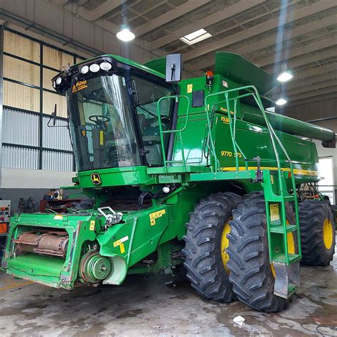 Cosechadora John Deere Sts X A O Agroads