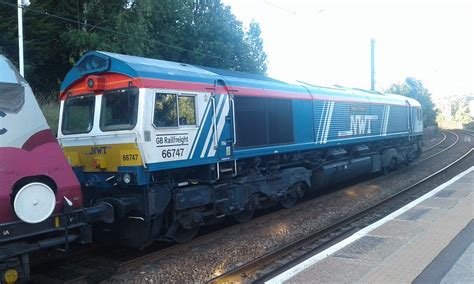 Class 66 66747 Made In Sheffield Pauses With 6d31 18 20… Flickr