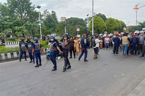 बचत फिर्ताकाे माग गर्दै सहकारी पीडितको काठमाडौँमा विरोध प्रदर्शन फाेटाेफिचर Taksar News