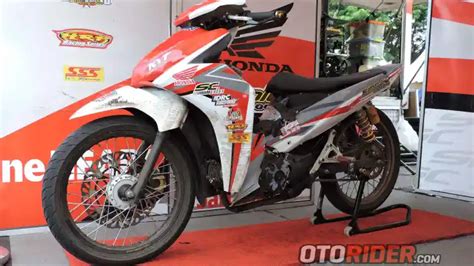 Gambar Modifikasi Motor Honda Blade Lengkap Oprekmotor