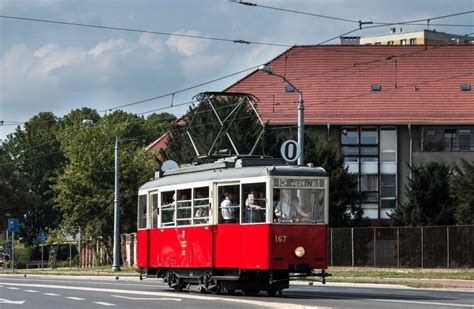 Zabytkowy tramwaj Szczecina do końca sierpnia powozi mieszkańców po