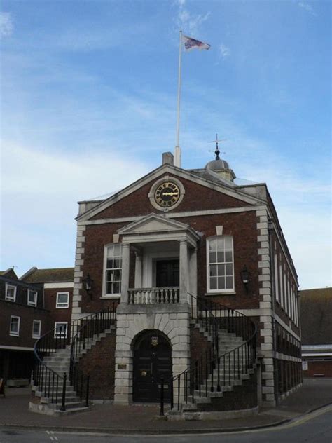 Poole The Guildhall © Chris Downer Geograph Britain And Ireland