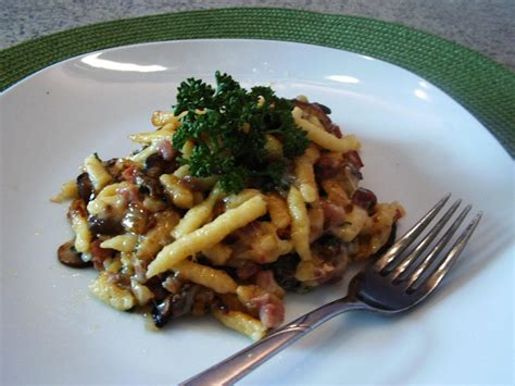 Champignons Mit Zwiebeln Und Speck Gebraten Rezept Kochbar De