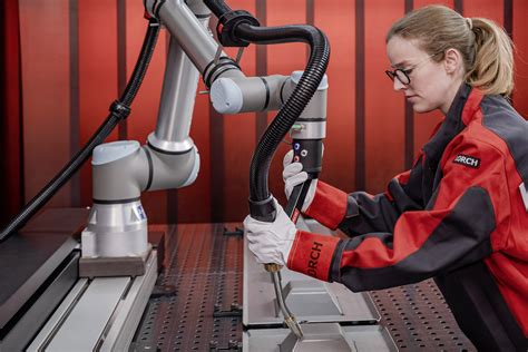 Lorch Linear Axis More Workspace And Maximum Freedom In Cobot Welding