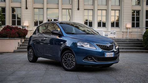 Lancia Ypsilon La Nuova Generazione Sarà Premium E Con Tante Novità