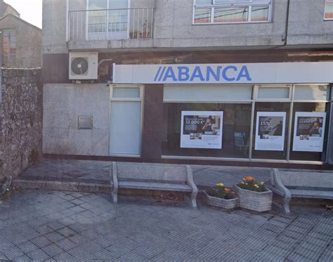 Atracan Una Sucursal Bancaria Sin Ense Ar La Pistola Vigo