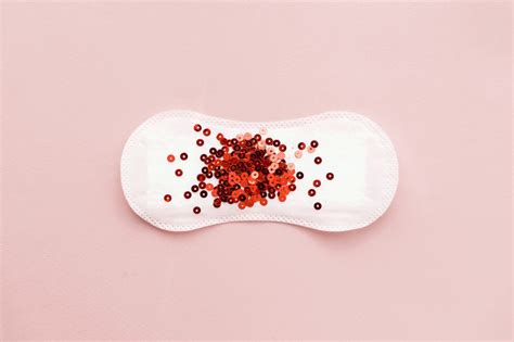 This Is Why Youre Always So Intensely Horny On Your Period