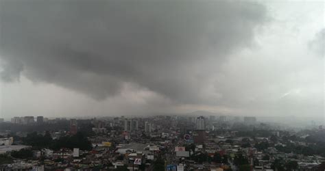 Ingreso De Una Onda Tropical Dejará Lluvias En Varias Regiones Del País