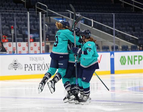 Pwhl New York Makes Ubs Arena Debut With Plenty Of Star Power ‘dream