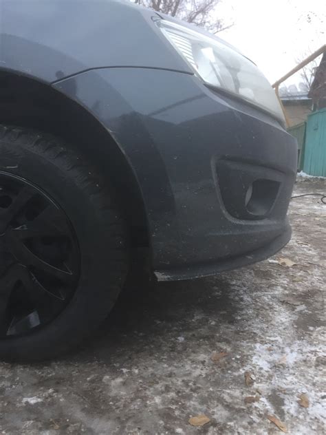 Отвисшая губа 😁 — Lada Гранта, 1,6 л, 2017 года | аксессуары | DRIVE2