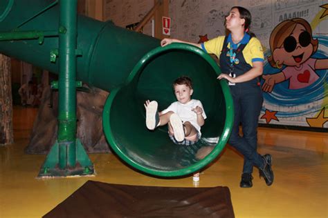 Um dia no Parque da Mônica Almanaque dos Pais