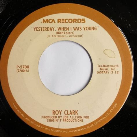 Roy Clark - Yesterday, When I Was Young (Hier Encore) (Vinyl) | Discogs