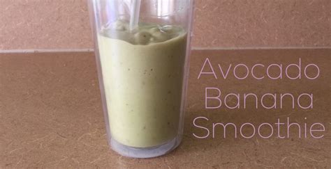 Avocado Banana Smoothie - Diary of a Fit Mommy