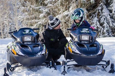 Motoneige Lectrique Pour Enfants Sur Circuit Avoriaz