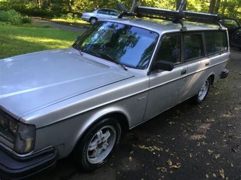 1982 Volvo 240 turbo wagon 4 speed manual - Classic Volvo 240 1982 for sale