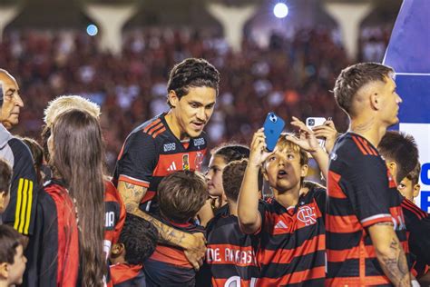 Flamengo Em Aracaju Tem Hat Trick De Pedro Lota O M Xima De Est Dio E