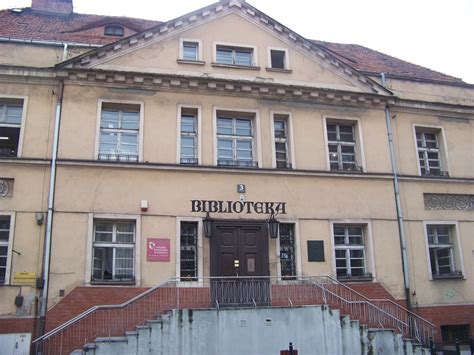 Miejska Biblioteka Publiczna Im Stanis Awa Grochowiaka W Lesznie