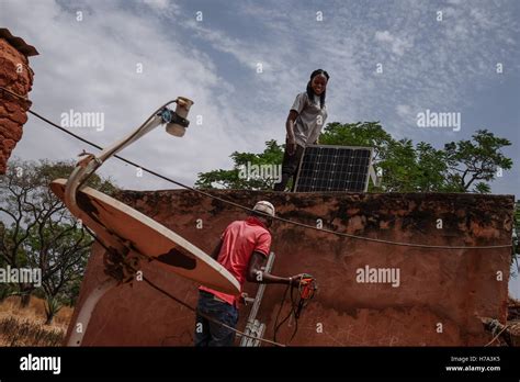 La Electrificación Rural Y La Energía Solar En El África Subsahariana