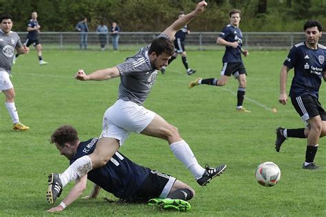 Kreisklasse Kompakt Ultraspannendes Rennen Um Den Klassenerhalt