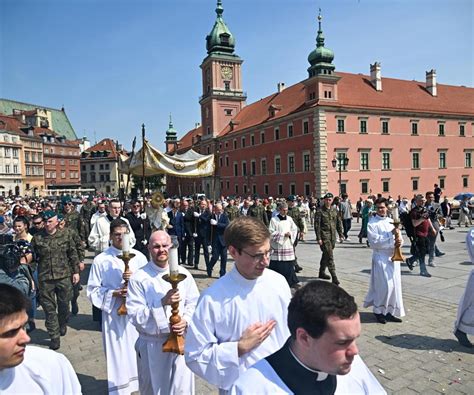 Bo E Cia O O Kt Rej Ruszy Centralna Procesja W Warszawie Znamy