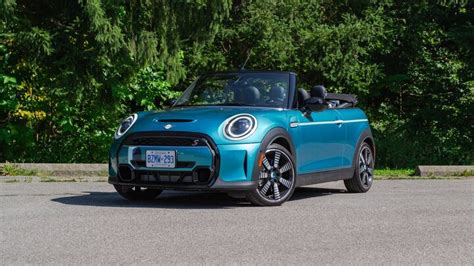 29 Pictures of a Mini Convertible Guaranteed to Make You Smile ...