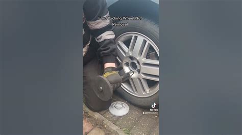 Ford Locking Wheel Nut Removal By Orileys Autos Youtube