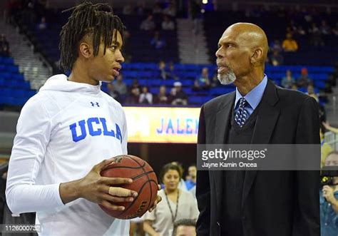 Moses Brown Of The Ucla Bruins Gets Words Of Advice From Former Nba