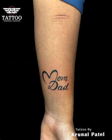 Mom dad |Mom dad tattoo |Mom dad tattooideas | Mom dad tattoos, Mom tattoos, Dad tattoos