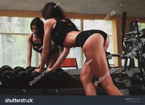 Back View Brunette Sexy Fitness Girl Stock Photo 445117636 Shutterstock