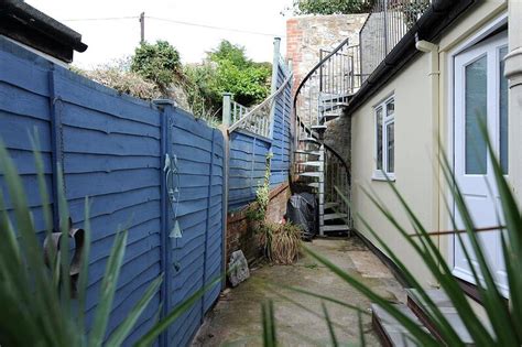 Mermaid House Lyme Regis Has Internet Access And Parking Updated