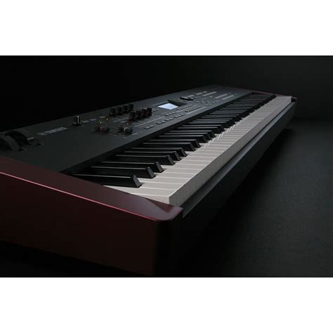 Yamaha Moxf8 Synthesizer