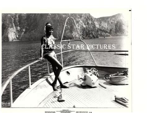 B797a Beryl Cunningham Bathing Suit On Boat Dorian Gray 1971 Vintage