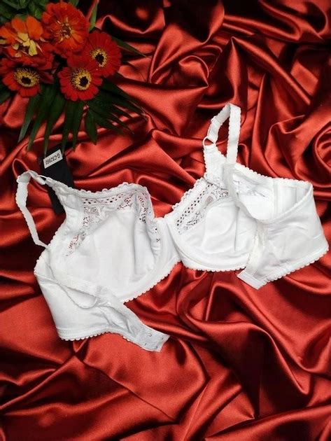 Бюстгальтер Miduo 85D белый (2860) от продавца: Милада – в интернет ...