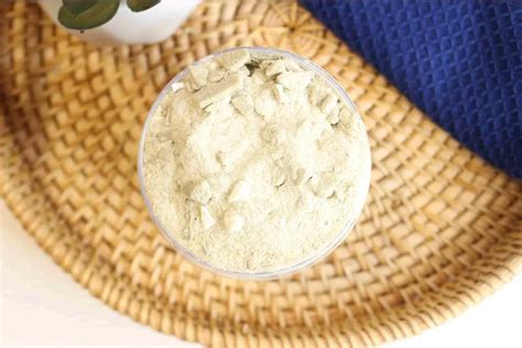 Easy Bentonite Clay Detox Bath Recipe With Essential Oils